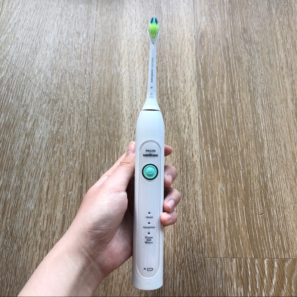 Philips Sonicare Rechargeable Toothbrush